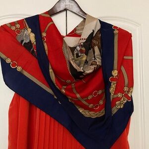Luxurious Red and Navy Scarf with Gold Accents